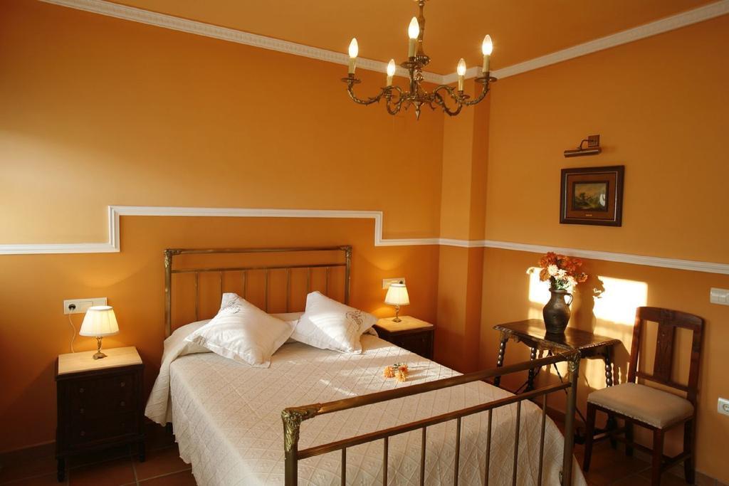 Villa Casa Felisa Pirineo Aragonés Santa Eulalia de Gállego Habitación foto